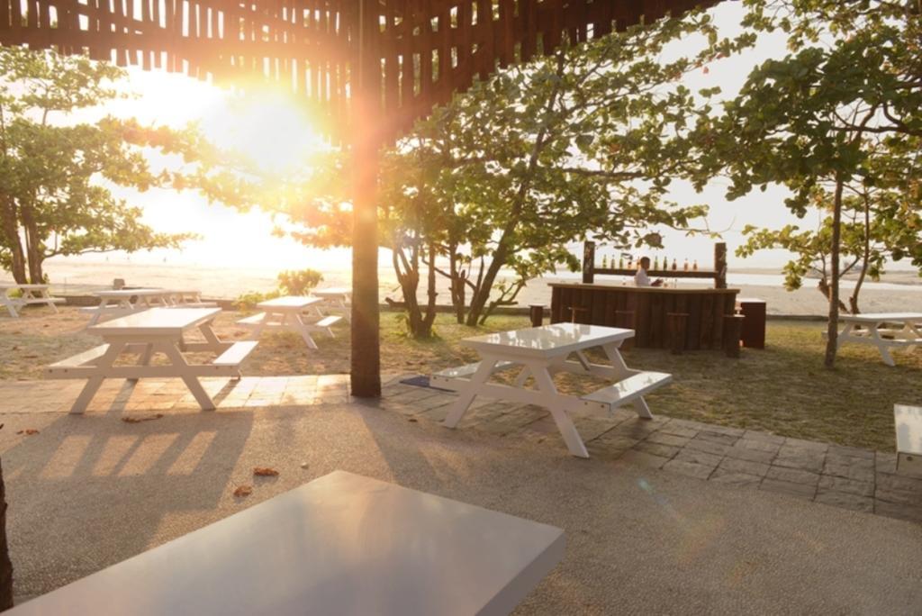 Ocean Front Campgrounds Ngwesaung Exteriér fotografie